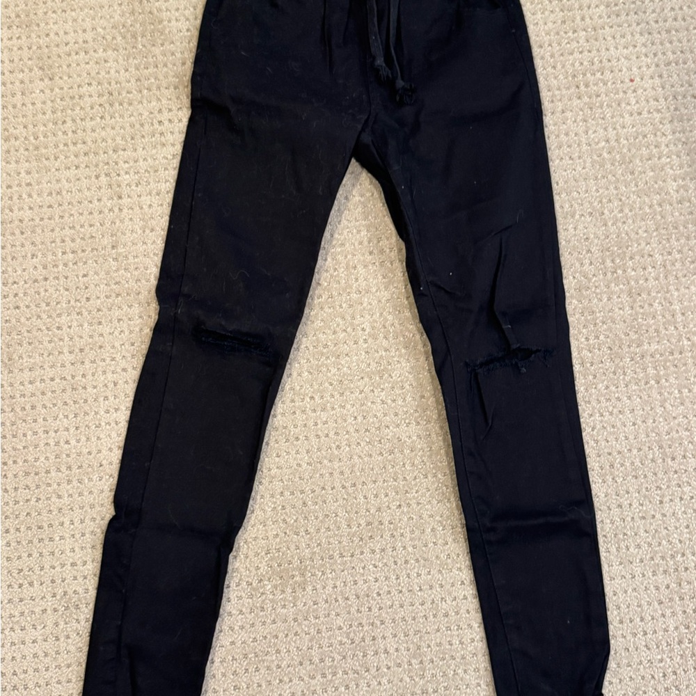 SO PERLA Women's Black Solid Distressed Drawstring Skinny Jogger Pants, Medium